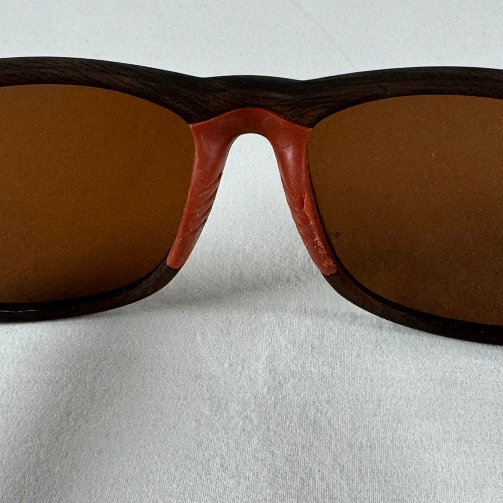 goodr Men's Brown Woodgrain Polarized Just Knock It On Sunglasses